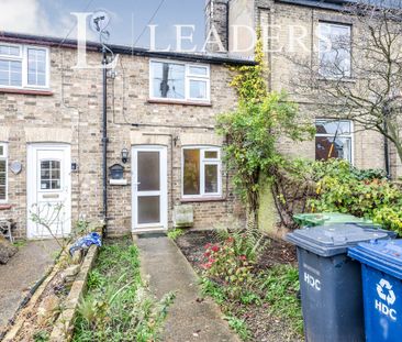 2 bedroom house to rent Parkhall Road, Somersham, Huntingdon, PE28 - Photo 1