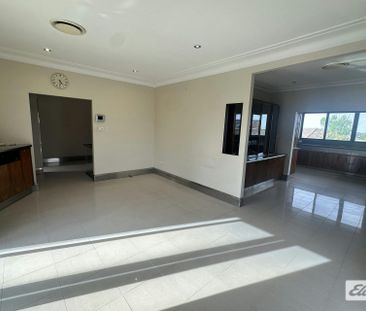 Charming Family Home in a Convenient Location - Photo 5
