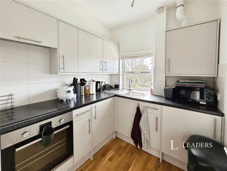 1 bedroom apartment to rent Spencer Court, Park Street, Cheltenham, GL50 - Photo 3