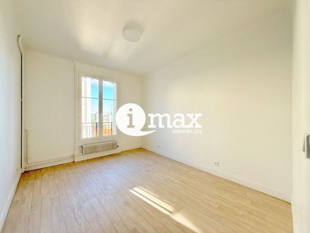 Location Appartement COURBEVOIE - - Photo 2