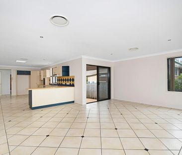 302, Richmond Road, QLD, Cannon Hill - Photo 6