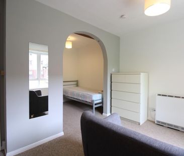William Smith Close, Cambridge - Photo 2