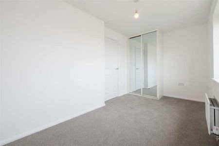 Bridges Close, Ferriby Fields, Grimsby - Photo 2