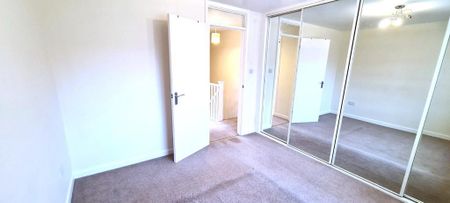 2 bedroom terraced house to rent - Photo 3