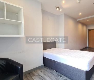 1 bedroom in a flat share to rent - Photo 6