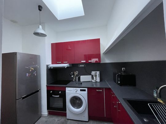 Location Appartement 2 pièces 51m² CARPENTRAS 84200 - Photo 1