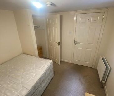 Two Bedroom Apartment, 19a Dunluce Avenue, Lisburn Road, Belfast, B... - Photo 5