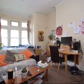 1 Bedroom Flats to rent in Leeds - Photo 3