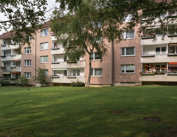 Moderne 3-Zimmer-Wohnung mit Loggia und Duschbad - Photo 1