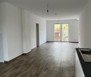 Hannover: Moderne 1,5 Zimmer-Wohnung: Balkon + Küche, 64m² - Photo 3