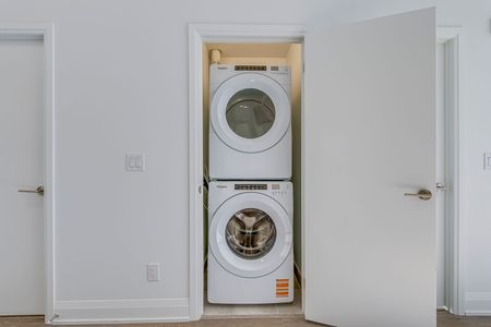 For Lease - 3250 Carding Mill Trail Unit# 106, Oakville, Ontario - Photo 5