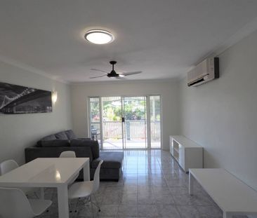 FULLY FURNISHED CLOSE TO THE CITY! - Photo 2