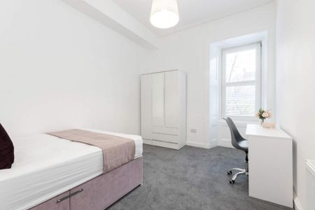 3 bedroom flat to rent - Photo 5