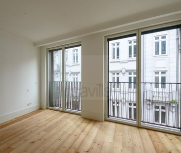 3 room luxury Flat for rent in Porto, Portugal - Photo 1