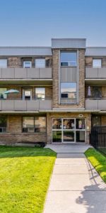 Roxbury Manor - Photo 3