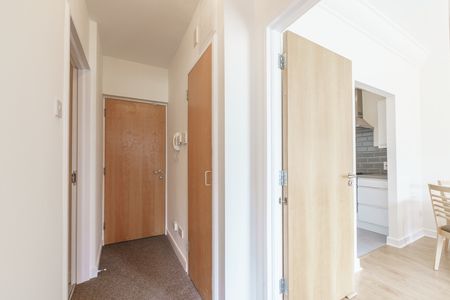 Scarriff House, Custom House Square, IFSC, Dublin 1, D01 YN24 - Photo 3