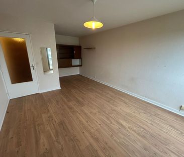 Studio POITIERS – Résidence Grand Maison – 33.49 m² - Photo 4