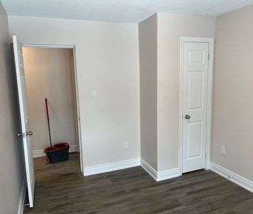For Lease - 18 Linkdale Road Unit# Bsmt, Brampton, Ontario - Photo 3