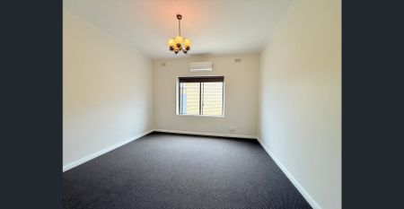 Comfortable 3-Bedroom Home in Convenient Queenstown Location - Photo 2