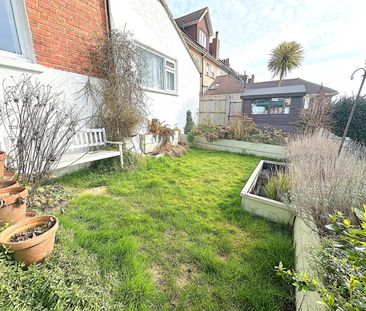 A 1 Bedroom Ground Floor Flat Instruction to Let in Bexhill-on-Sea - Photo 5