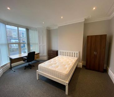 6 bedroom house share to rent - Photo 1