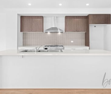 Impressive Family Residence in the Heart of Donnybrook - Photo 3