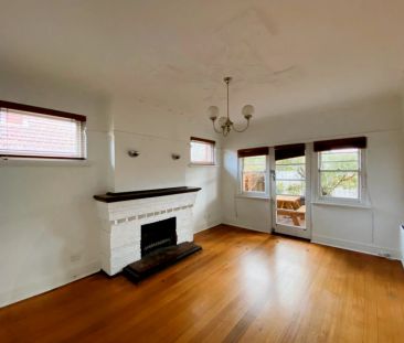 3 Bed, 1 Bath - Photo 2