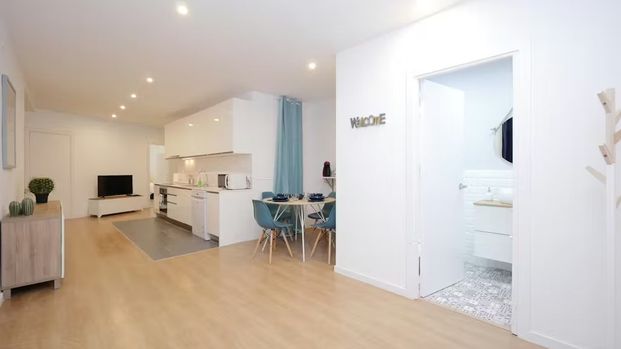 Carrer de Santa Anna, Barcelona, Catalonia 08002 - Photo 1