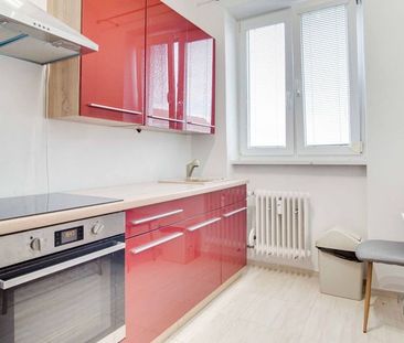 Na prenájom kompletne prerobený 2-izbový byt s balkónom v centre, N... - Photo 6