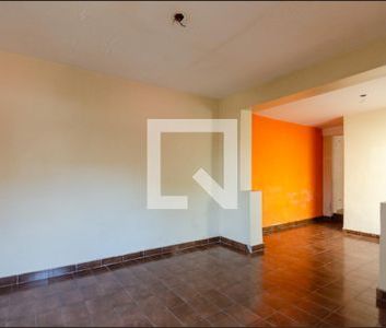 Casa para alugar com 70m², 1 quarto e 1 vaga - Foto 2