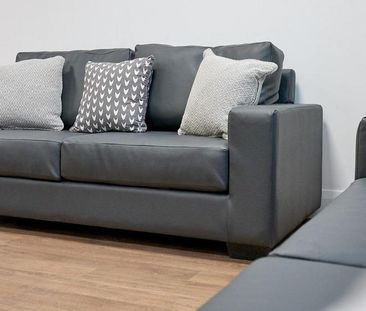 Studio to rent - Photo 2