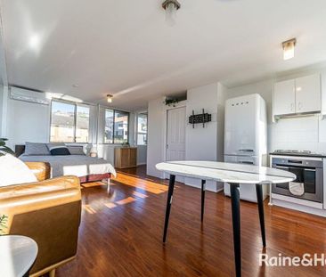 Inner city with sprawling views - Photo 6