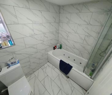 4 bedroom house to rent - Photo 3