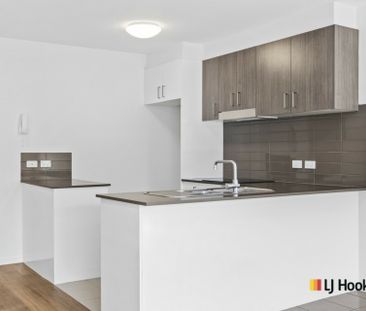 10/39 Jerrabomberra Avenue, Narrabundah ACT, Belconnen - Photo 5