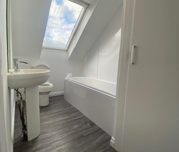 2 bedroom maisonette to rent - Photo 1