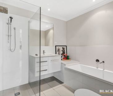 14 Paget Street, Bruce ACT 2617 - House For Rent | Domain - Photo 5
