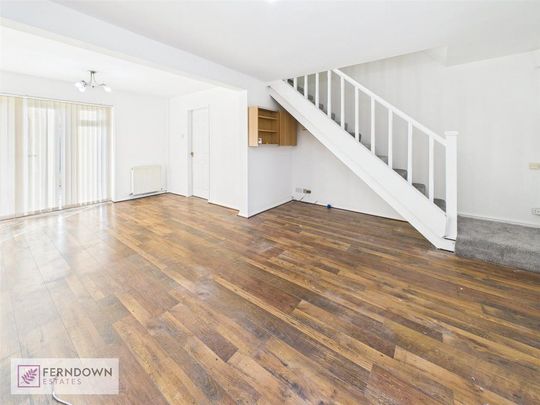 3 bedroom terraced house to rent - Photo 1