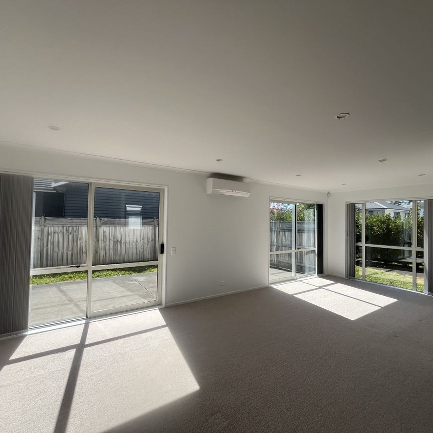Property Management3 Arthur Rolfe Lane, Swanson - House for Rent - Photo 1