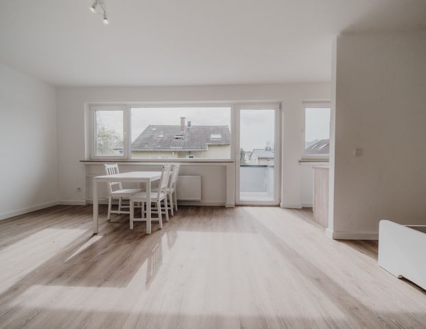 Bonn-Beuel: Modernes Appartement – Mit Einbauküche in bester zentraler Lage - Photo 1