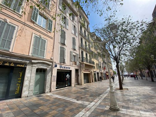 Location Appartement 1 pièce 20m² TOULON 83000 - Photo 1