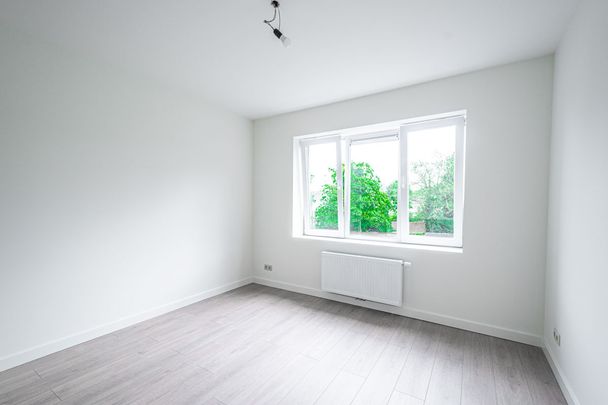 Steenweg op Antwerpen 21 bus 3, Turnhout - Foto 1