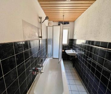 Helle Wohnung, ruhig gelegen mit Terrasse! - Foto 1