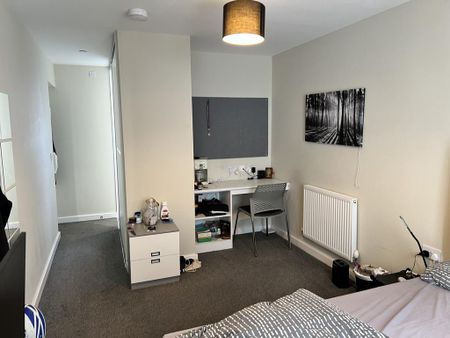 5 bedroom house to rent - Photo 3