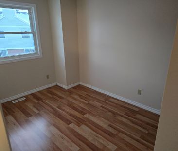 For Lease - 3 Bentbrook Crescent Unit# 84, Barrhaven, Ontario - Photo 6