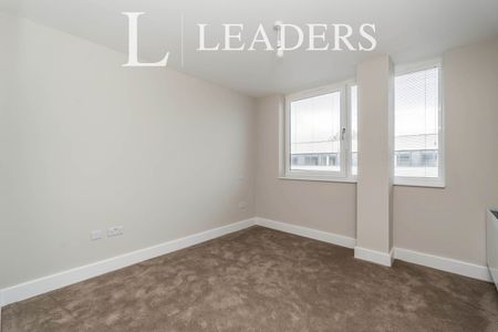 1 bedroom apartment to rent Compass Point, 450 Romsey Road, Southampton, SO16 - Photo 4