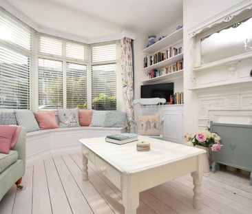 4 bedroom detached house to rent - Photo 4