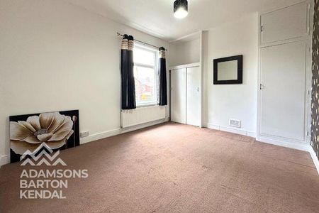2 bedroom end of terrace house to rent - Photo 3