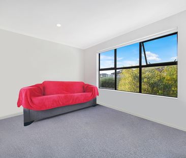 Family home Stonefields - Photo 5