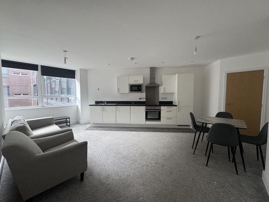 2 bedroom flat to rent - Photo 1