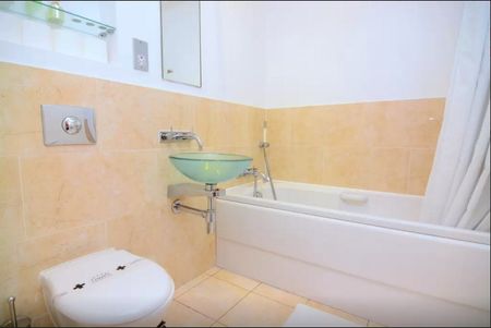 2 Bed Flat, Block Wharf, E14 - Photo 5